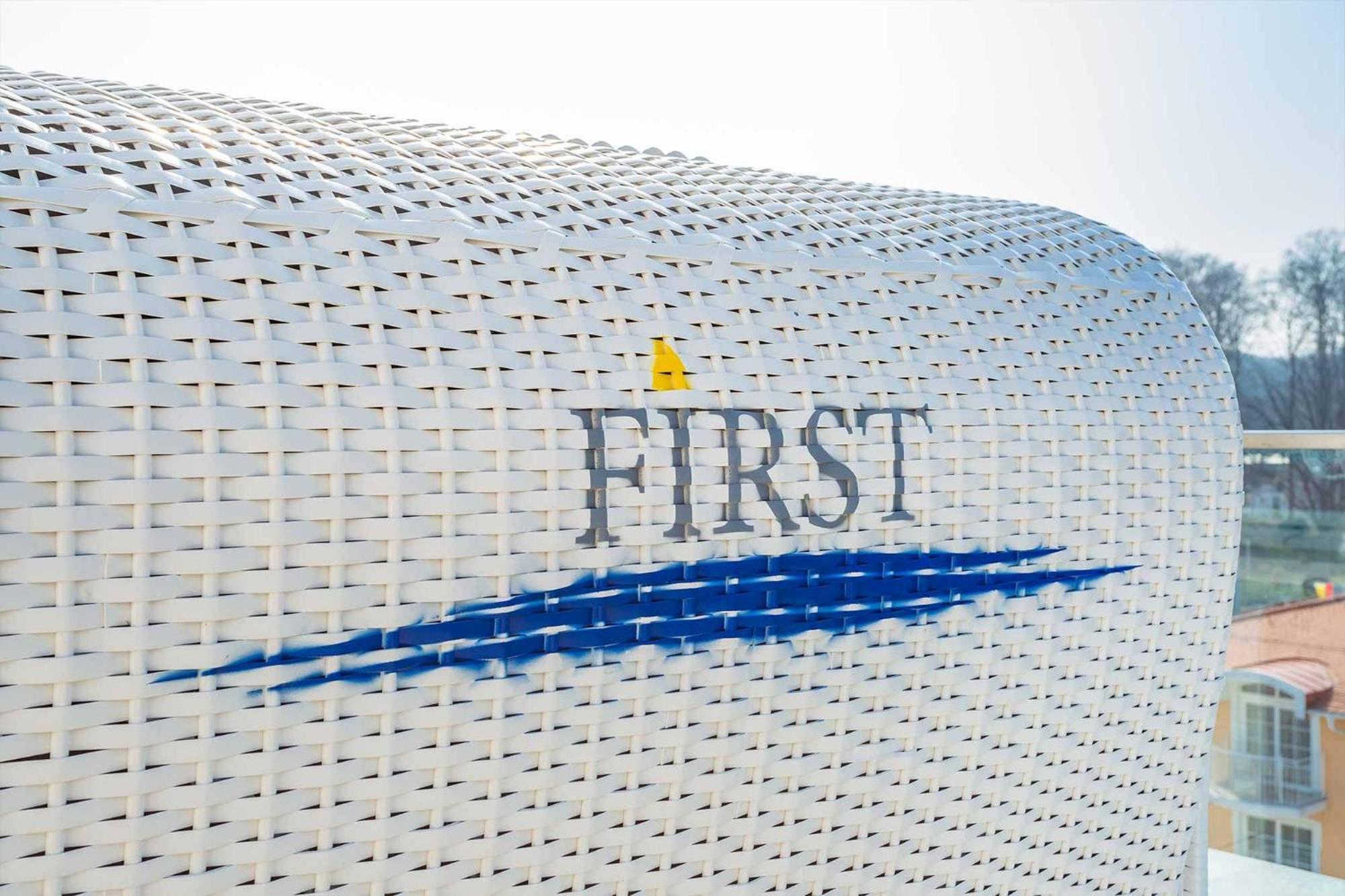 First Meereskristall Sellin  Exteriör bild